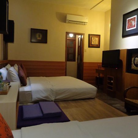 Dhanesvara Holistic Unique Homestay Wonotjolo Εξωτερικό φωτογραφία