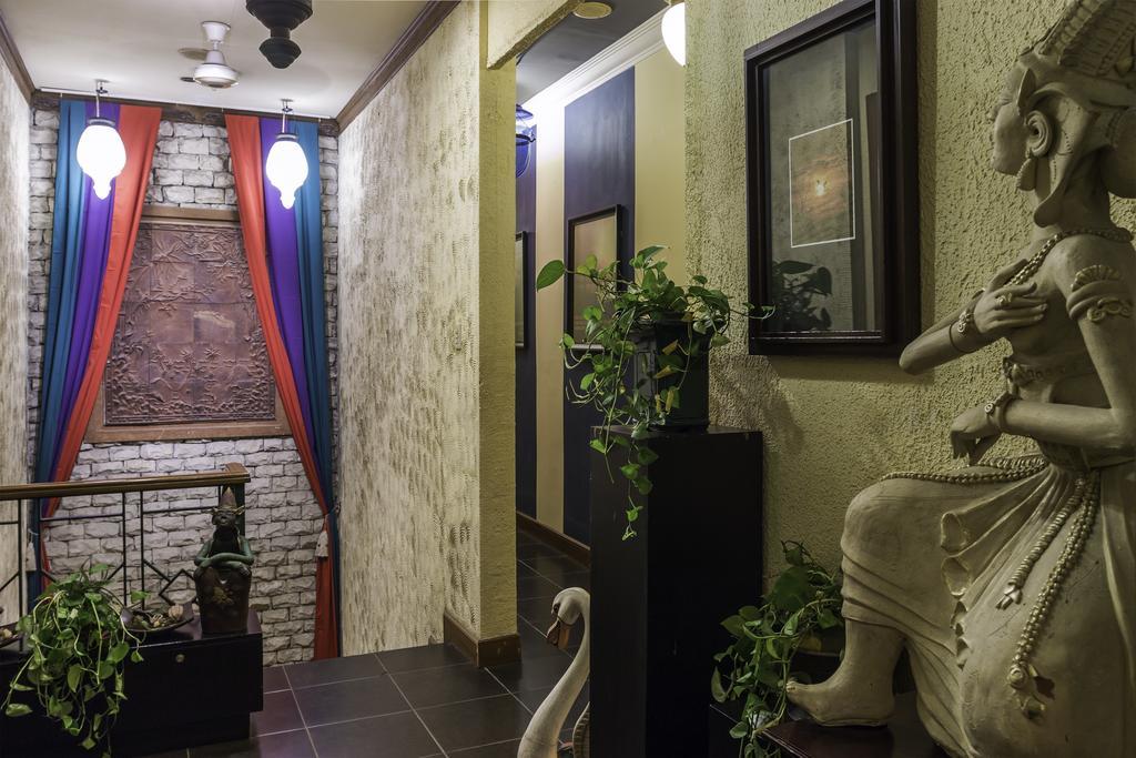 Dhanesvara Holistic Unique Homestay Wonotjolo Εξωτερικό φωτογραφία