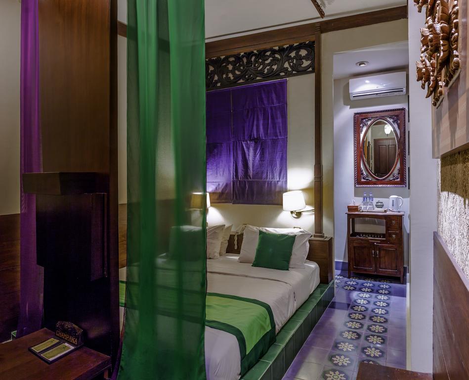 Dhanesvara Holistic Unique Homestay Wonotjolo Εξωτερικό φωτογραφία