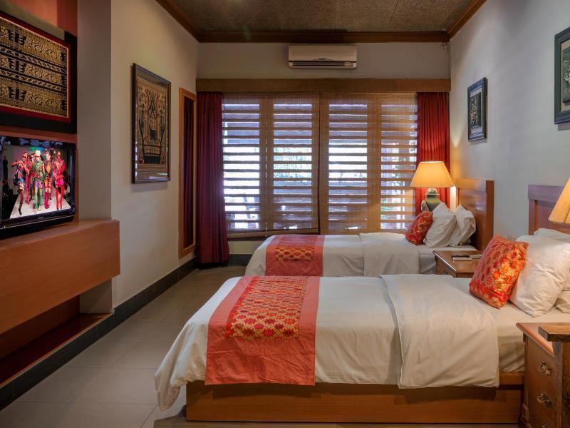 Dhanesvara Holistic Unique Homestay Wonotjolo Εξωτερικό φωτογραφία