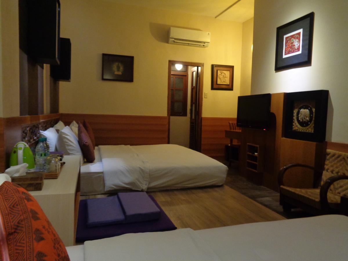 Dhanesvara Holistic Unique Homestay Wonotjolo Εξωτερικό φωτογραφία