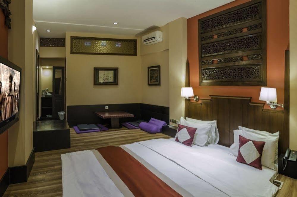 Dhanesvara Holistic Unique Homestay Wonotjolo Εξωτερικό φωτογραφία