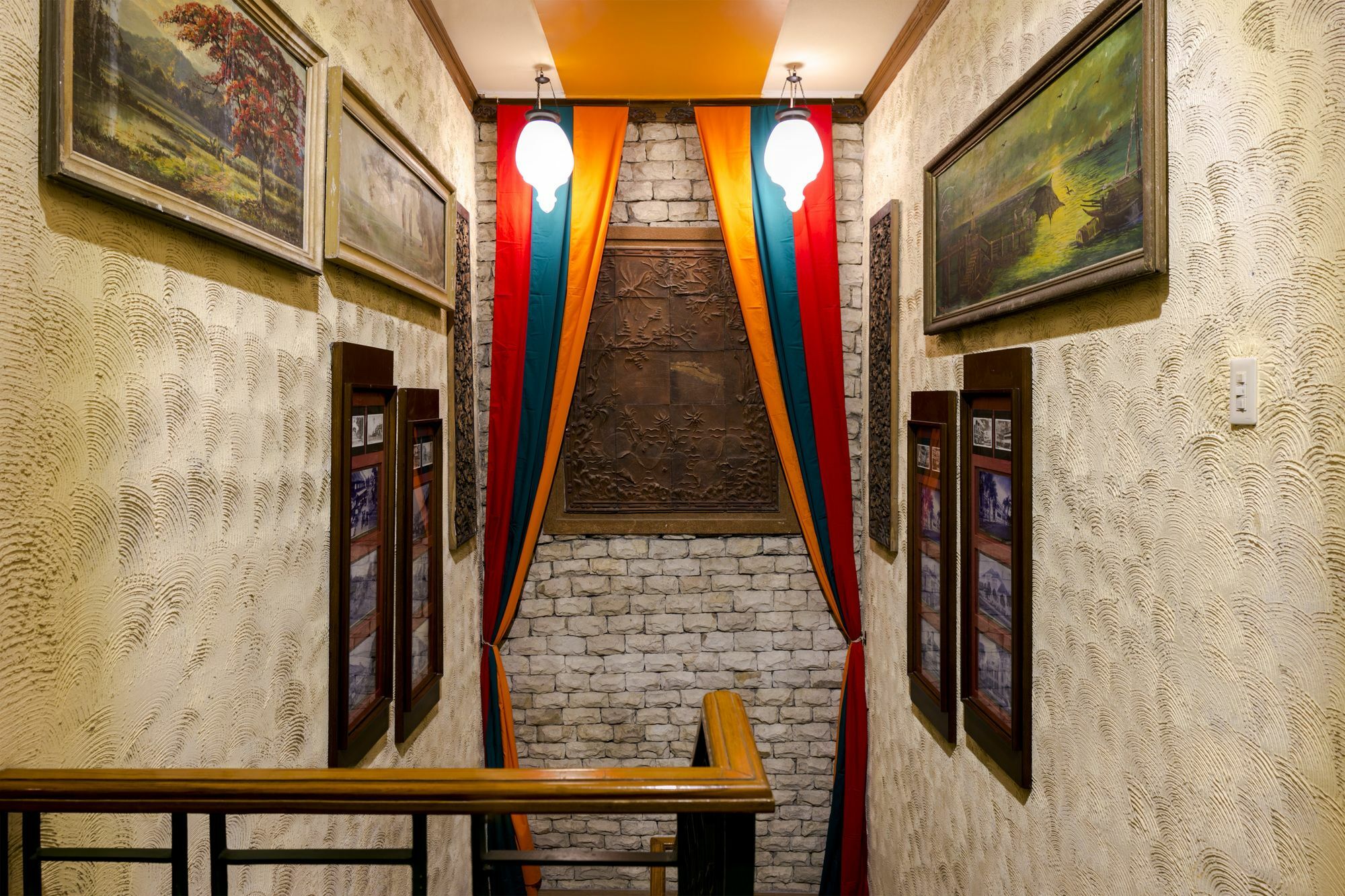 Dhanesvara Holistic Unique Homestay Wonotjolo Εξωτερικό φωτογραφία
